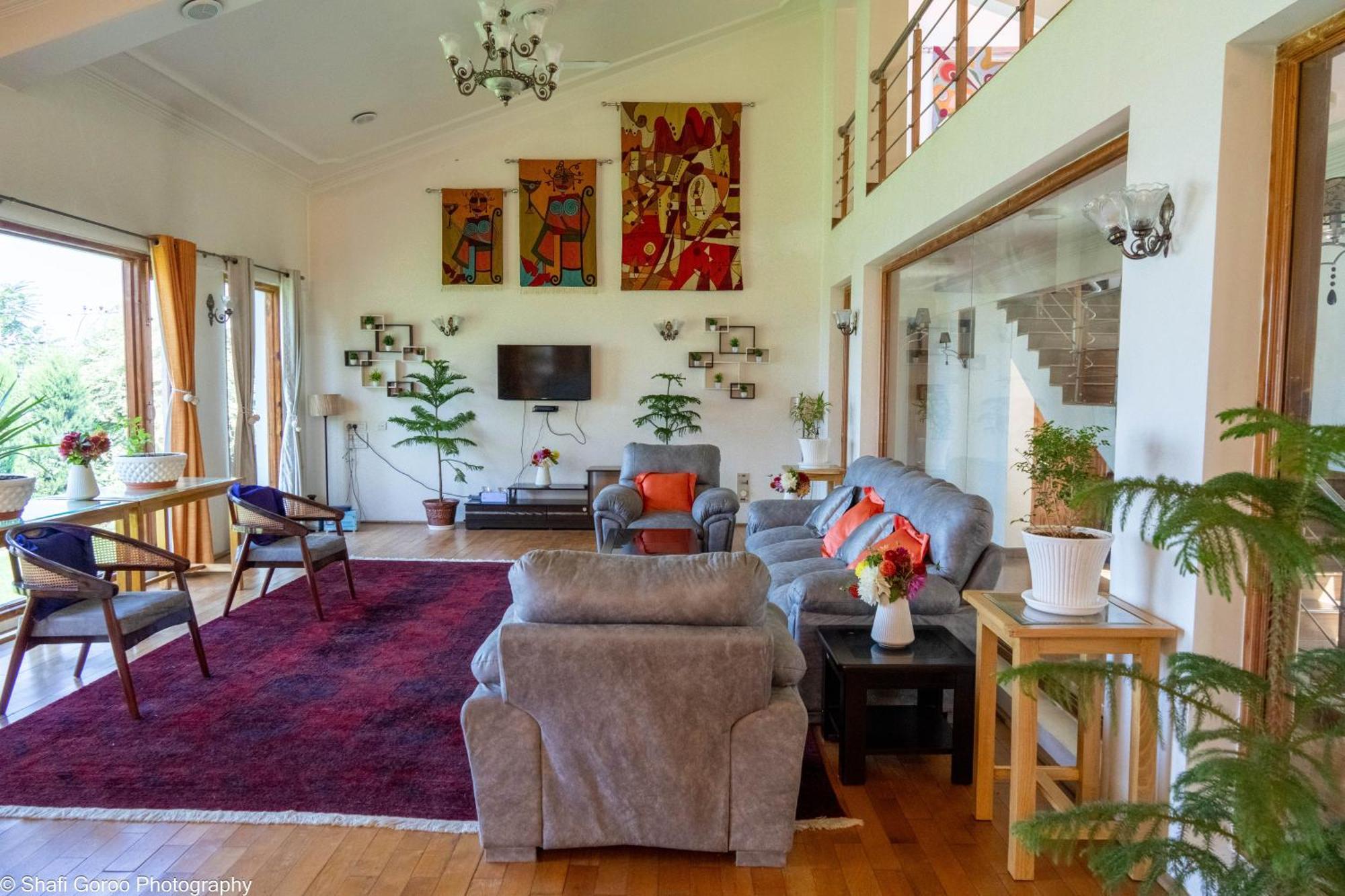 Hotel Orania à Srīnagar Extérieur photo